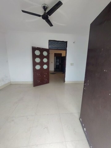 2 BHK Builder Floor For Rent in Mayur Vihar Phase 1