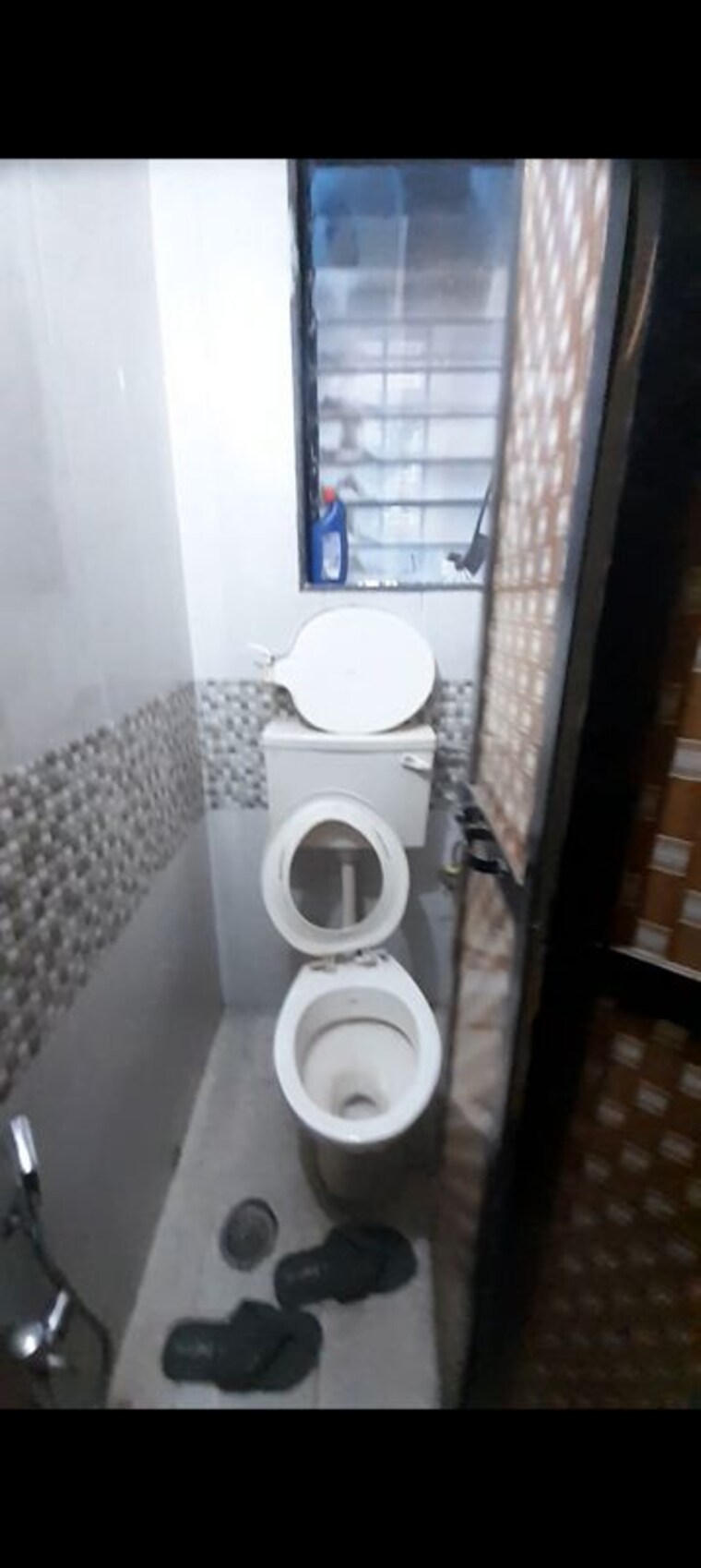 Bathroom, ulwe sector 9 1 Bedroom 600 Sq.Ft. Apartment In Ulwe Sector 9 Navi Mumbai 9800039