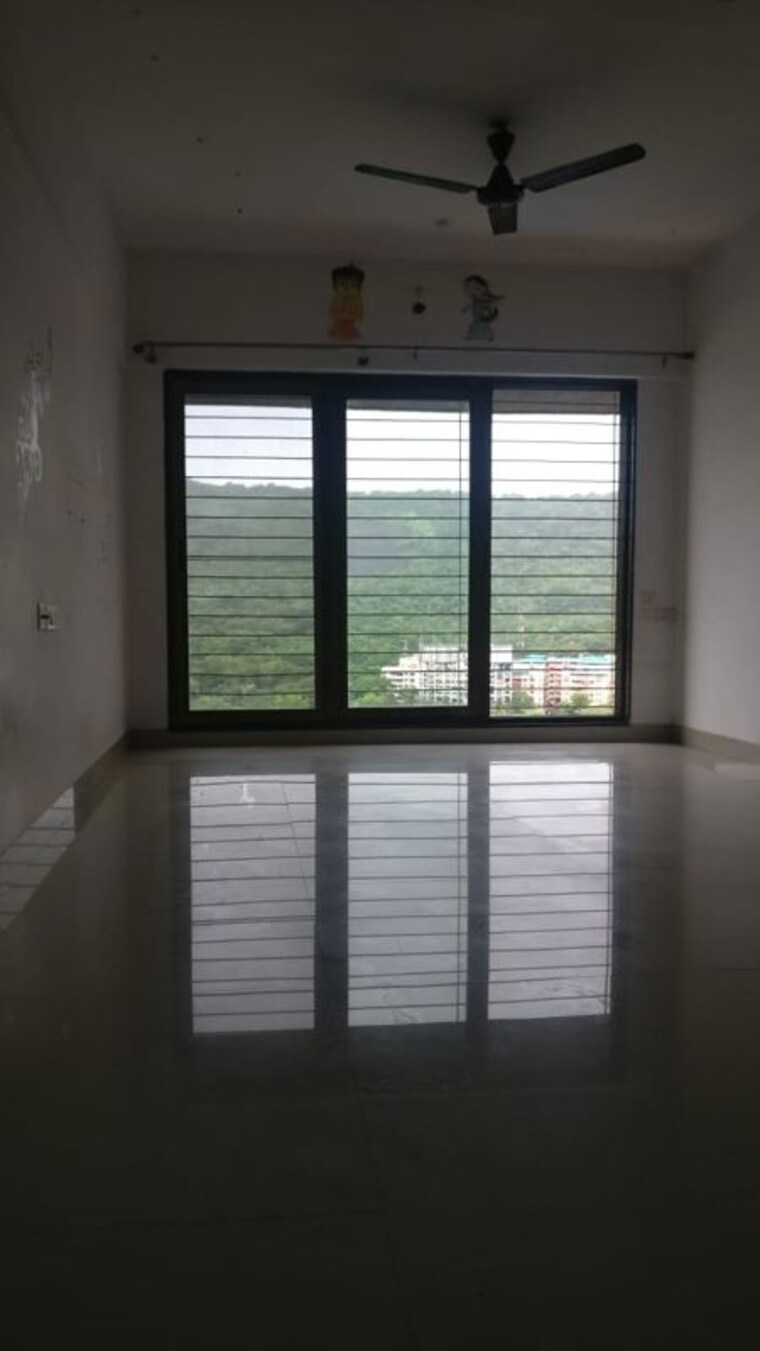Room, dosti-west-county 3 Bedroom 1150 Sq.Ft. Apartment In Balkum Pada Thane 9800077