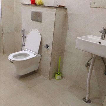 Bathroom in 3.5 BHK Apartment at Palam Vihar Extension – for Rent