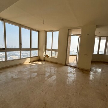 Room in 6+ BHK Penthouse at Indiabulls Enigma, Vishnu Garden – for Sale