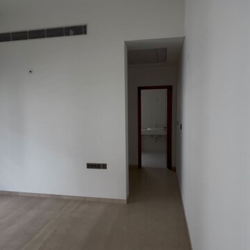 Room in 5 BHK Villa at Sobha International City Phase 4, Babupur Village – for Sale