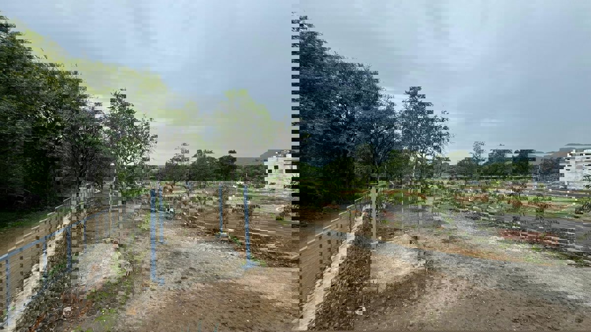 Plot For Sale in Titardi