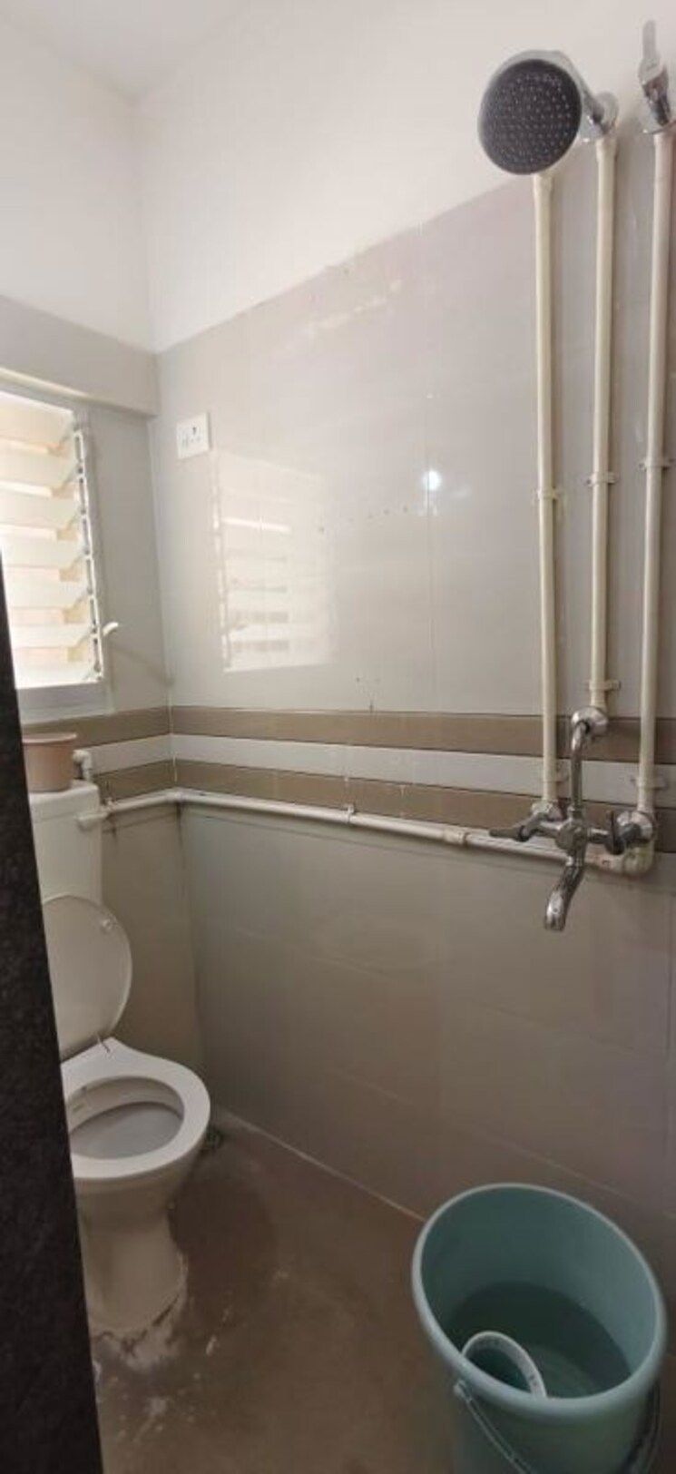 Bathroom, shyam-saran-society 1 Bedroom 650 Sq.Ft. Apartment In Koregaon Park Pune 9800394