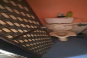 Bathroom in 1 BHK Apartment at Vile Parle West – for Sale