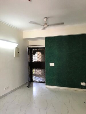 Room in 2 BHK Apartment at Amrapali Zodiac, Sector 120 – for Sale