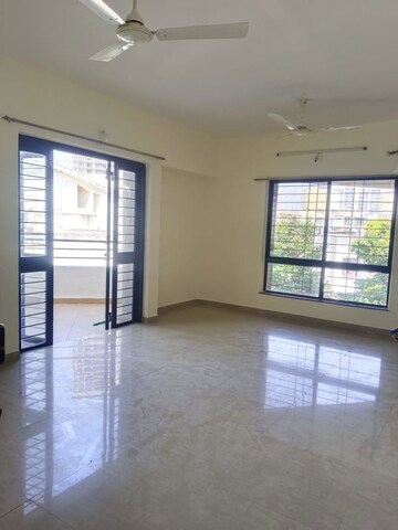 Room in 2 BHK Apartment at Balewadi – for Rent