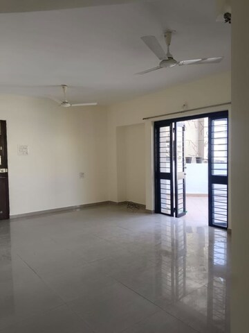 Room in 2 BHK Apartment at Balewadi – for Rent