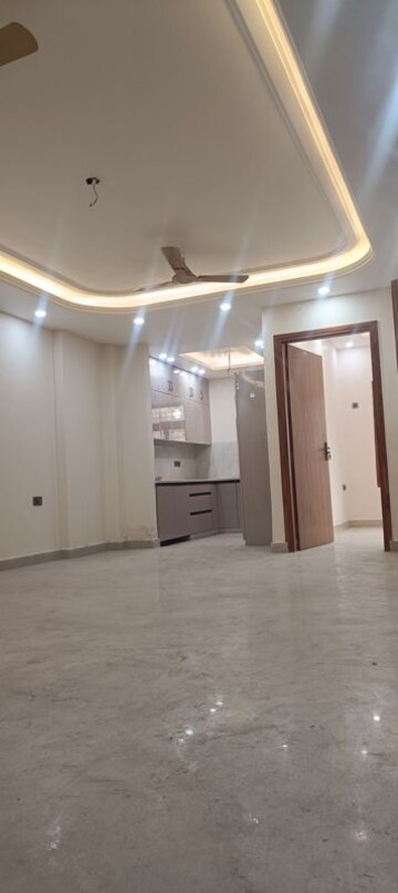 3 BHK Builder Floor For Sale in Dayanand Vihar