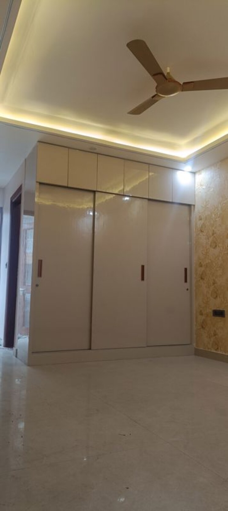 undefined, dayanand vihar 3 Bedroom 1500 Sq.Ft. Builder Floor In Dayanand Vihar Delhi 9800496