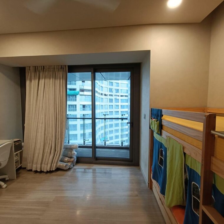 Room, lodha-the-world-towers-world-one-tier-3-trinity 3 Bedroom 2380 Sq.Ft. Apartment In Empire Mill Mumbai 9800497