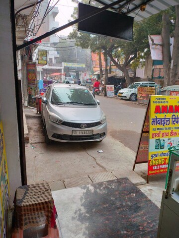  Shop – Exterior View View at Rohini Sector 16 - for Rent