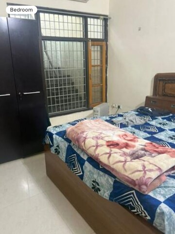 Bedroom in 2 BHK Apartment at Lalbagh – for Rent