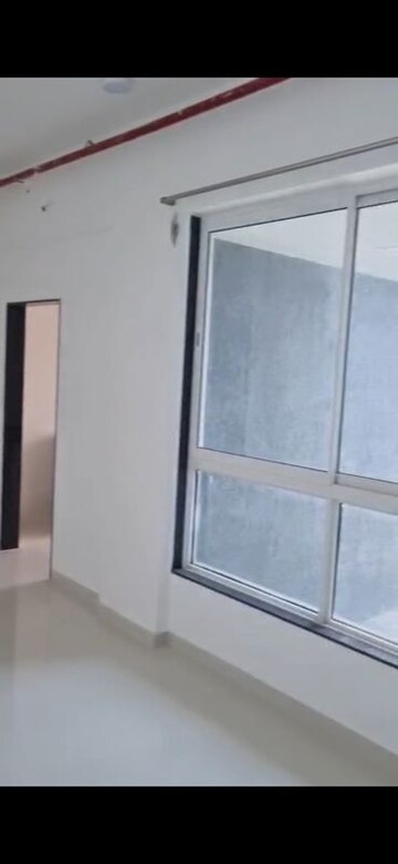 Room in 2 BHK Apartment at Shreeji Atlantis, Malad West – for Rent