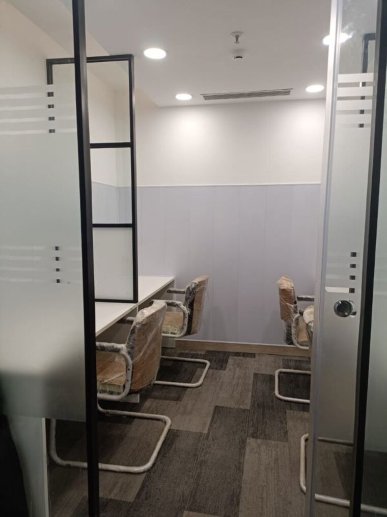 Kitchen, spaze-itech-park Commercial Office Space 1000 Sq.Ft. In Sector 49 Gurgaon 9800544