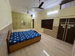 3 BHK + Pooja Room Apartment For Rent in Hazratganj