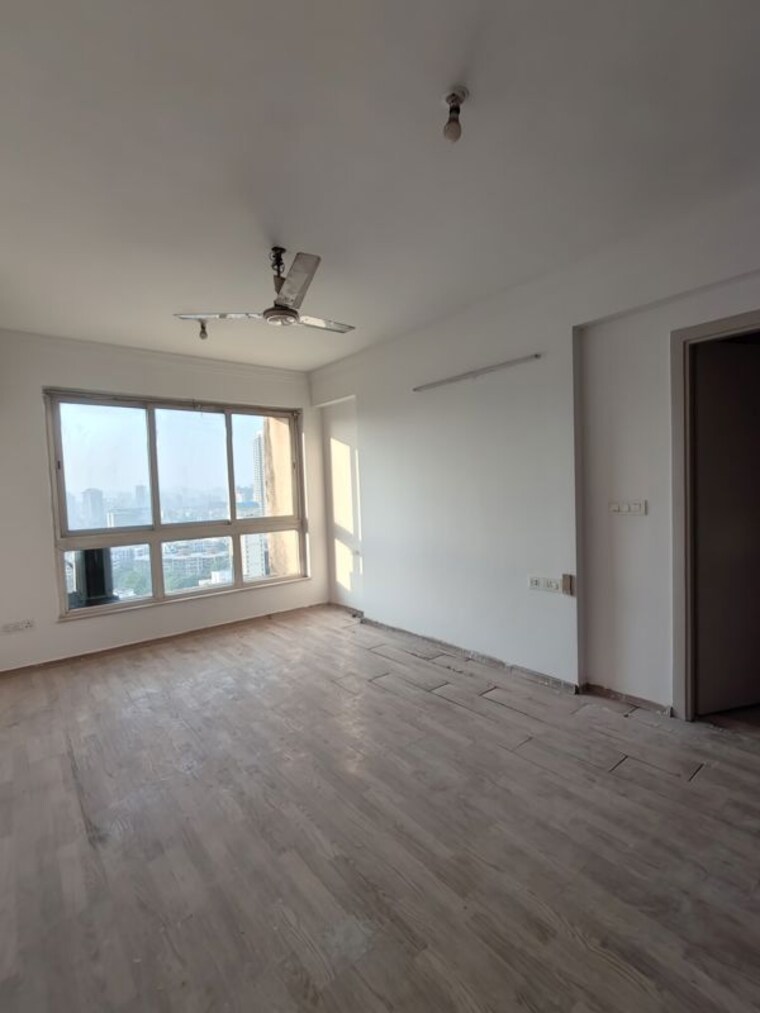 Room, hiranandani-tribeca 5 Bedroom 2680 Sq.Ft. Apartment In Ghodbunder Road Thane 9800547