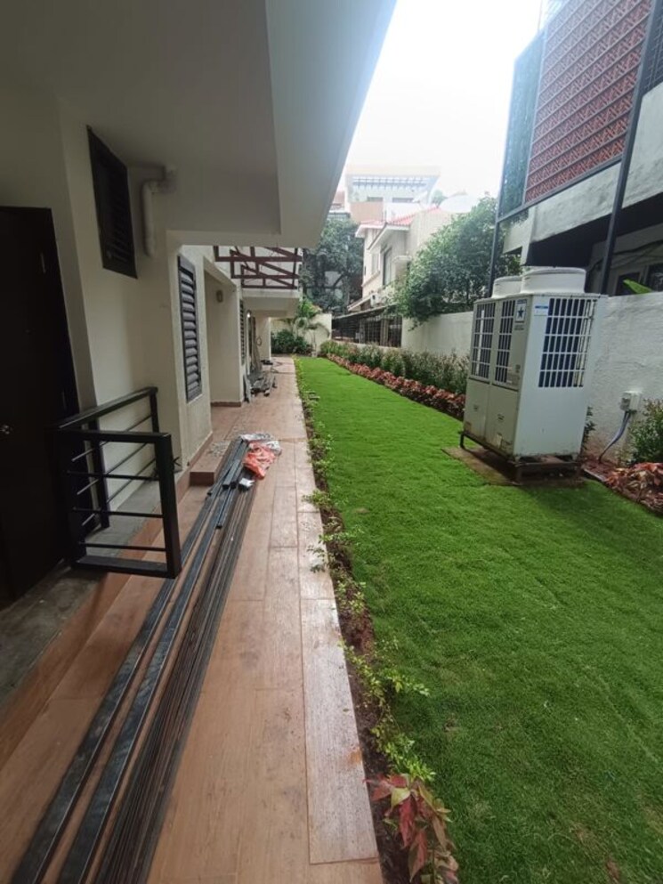 Balcony, hm-gladiolus 4 Bedroom 6450 Sq.Ft. Apartment In Halasuru Bangalore 9646486