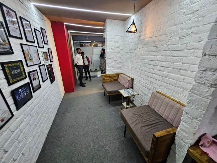  Parking, spazedge Commercial Office Space 1100 Sq.Ft. In Sector 47 Gurgaon 9800551