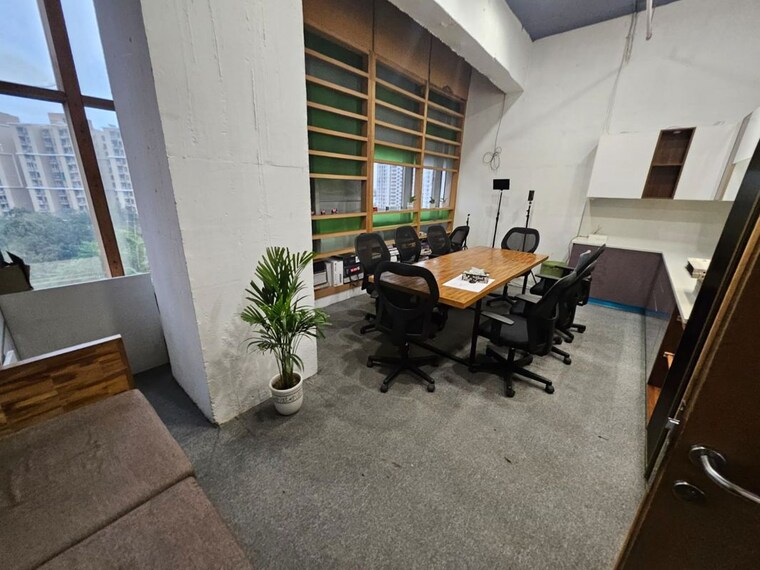  Parking, spazedge Commercial Office Space 1100 Sq.Ft. In Sector 47 Gurgaon 9800551