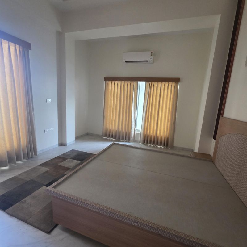 3 BHK + Pooja Room 2560 Sq.Ft. Apartment in Indiabulls Sky Forest