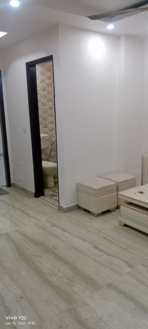 Room in 3 BHK Independent House at Laxmi Nagar – for Rent