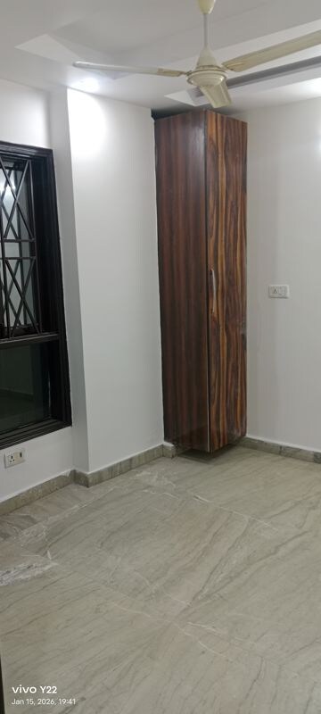 Room in 3 BHK Independent House at Laxmi Nagar – for Rent