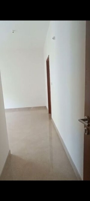 Furnished Amenities in 2.5 BHK Apartment at Prestige Woodland Park, Cooke Town – for Rent