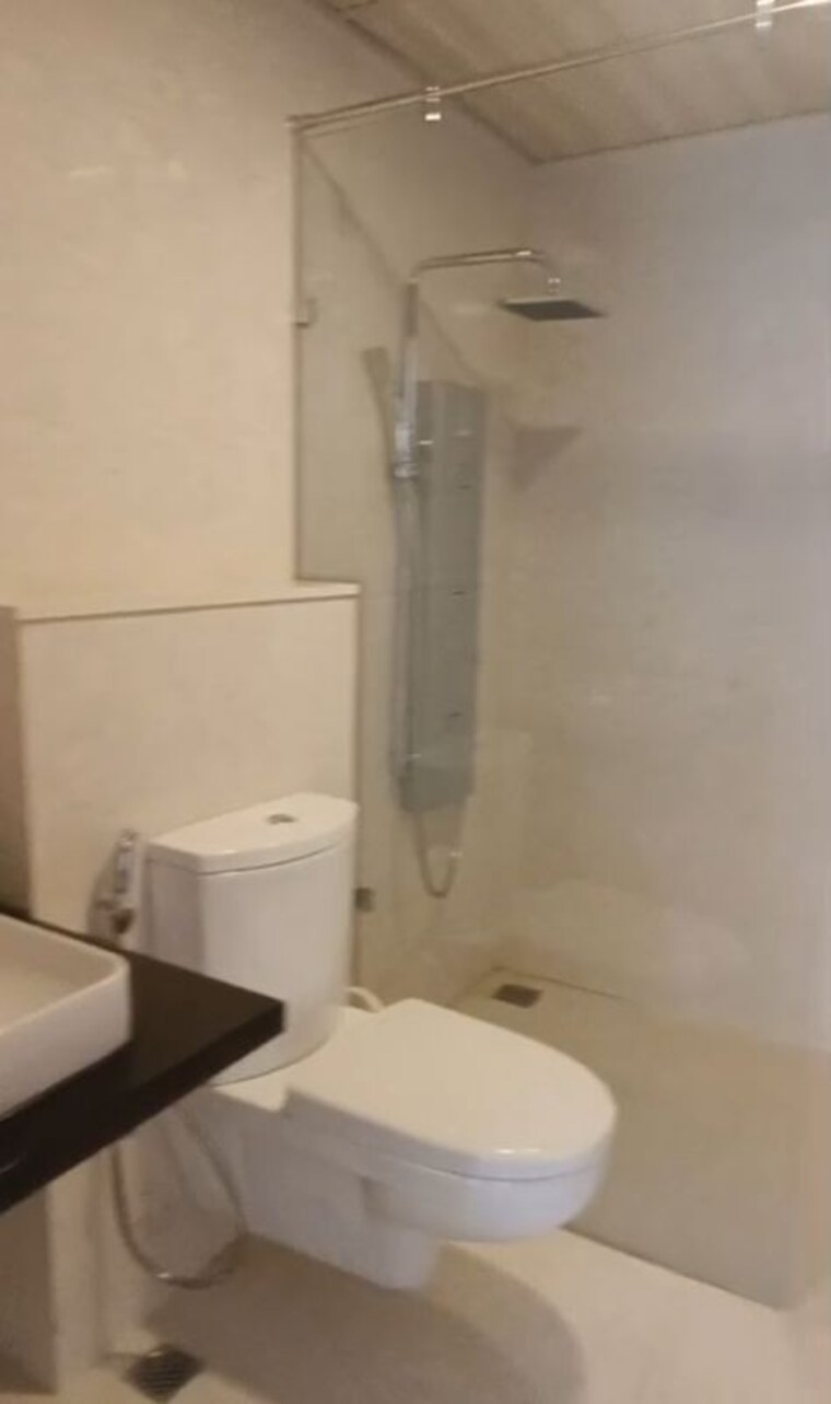 Bathroom, prestige-woodland-park 2.5 Bedroom 1405 Sq.Ft. Apartment In Cooke Town Bangalore 9493529