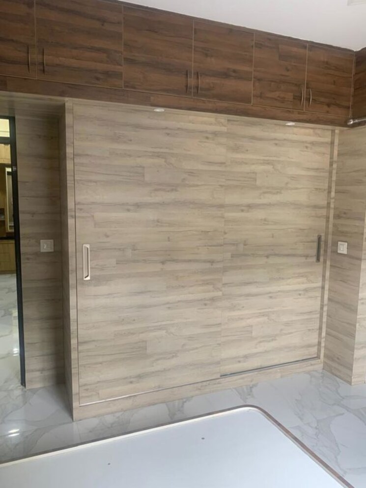 Room, sns-premnivas 2.5 Bedroom 1500 Sq.Ft. Apartment In Infantry Road Bangalore 9563046