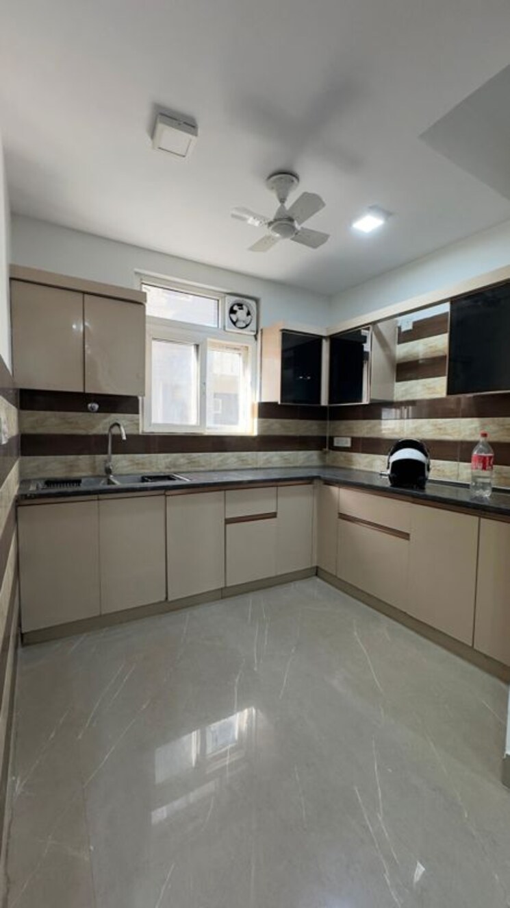 Kitchen, chattarpur 2 Bedroom 1000 Sq.Ft. Builder Floor In Chattarpur Delhi 9800563