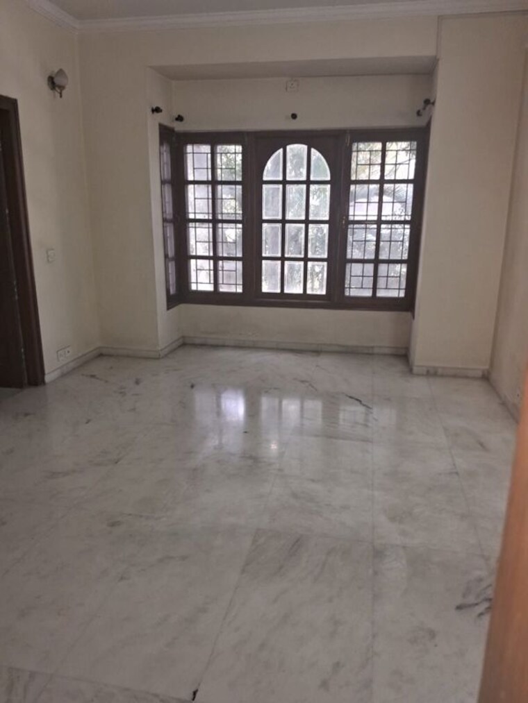 Room, windsor-court 4 Bedroom 3400 Sq.Ft. Apartment In Millers Road Bangalore 9473328