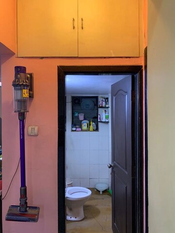 Furnished Amenities in 3 BHK Apartment at Progressive Solitaire, Kopar Khairane – for Sale