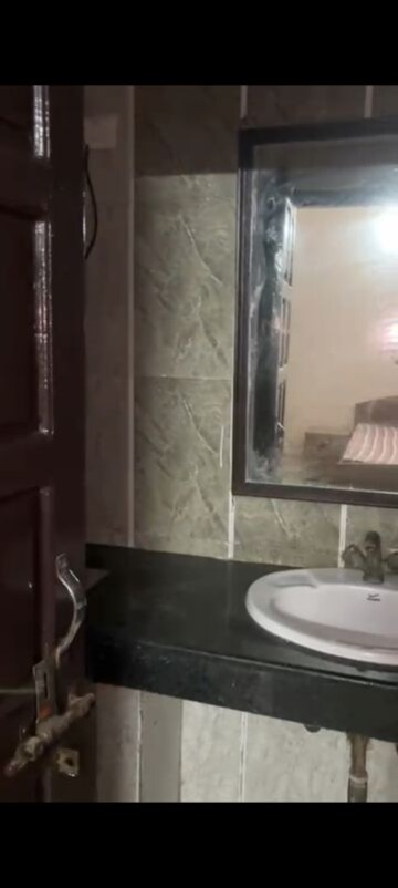 Bathroom in 2 BHK Independent House at Sector 48 – for Rent