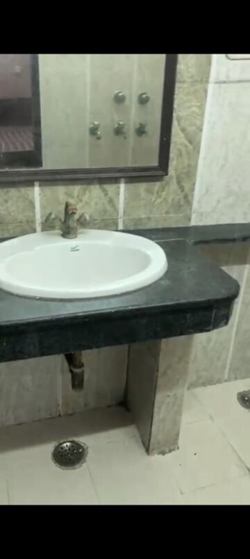 Bathroom in 2 BHK Independent House at Sector 48 – for Rent