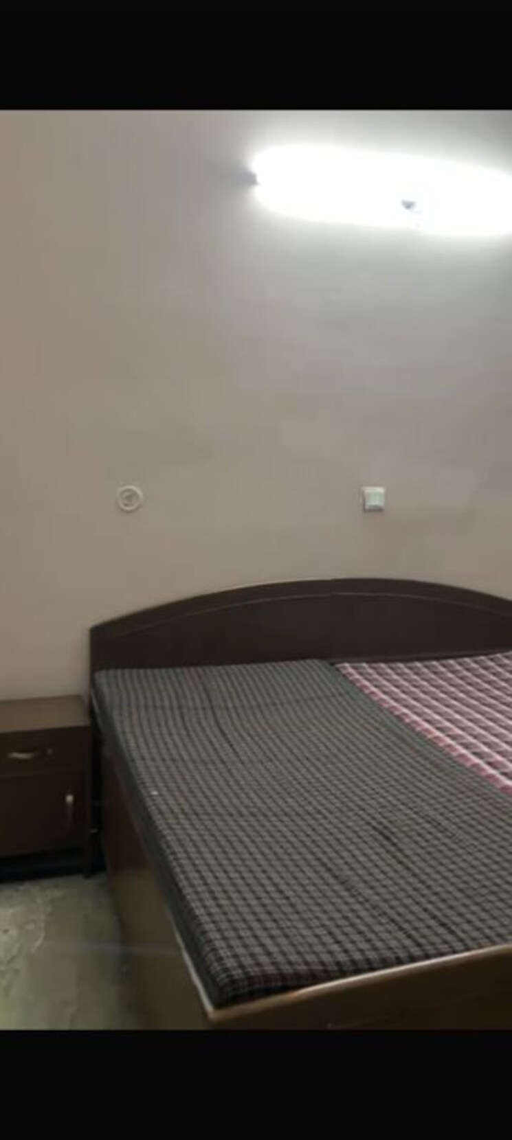 undefined, sector 48 2 Bedroom 950 Sq.Ft. Independent House In Sector 48 Noida 9800504