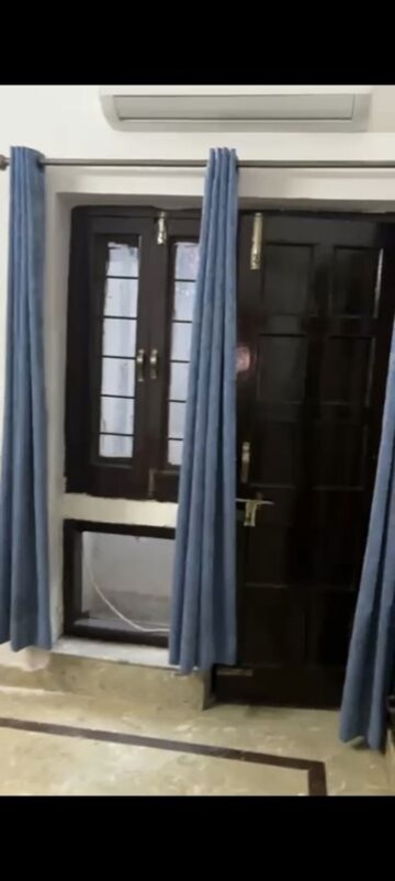 Building Lobby in 2 BHK Independent House at Sector 48 – for Rent