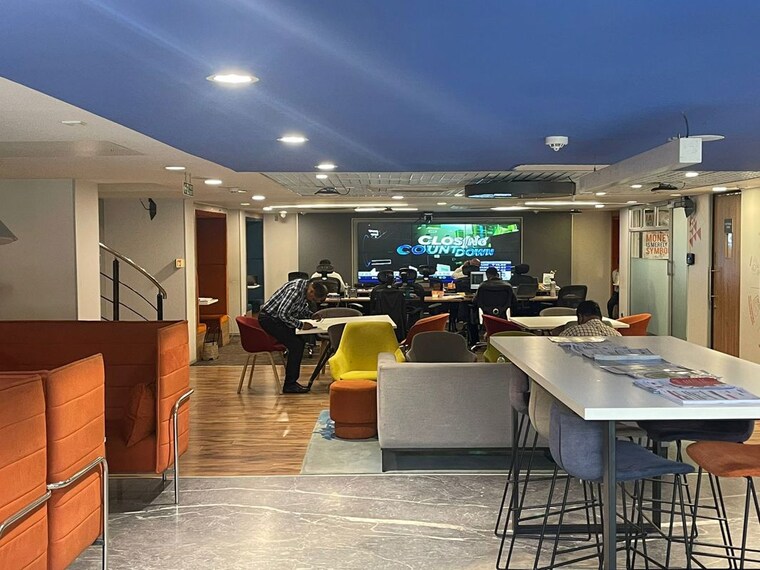 Gym, richmond-towers Commercial Showroom 4000 Sq.Ft. In Richmond Town Bangalore 9425152