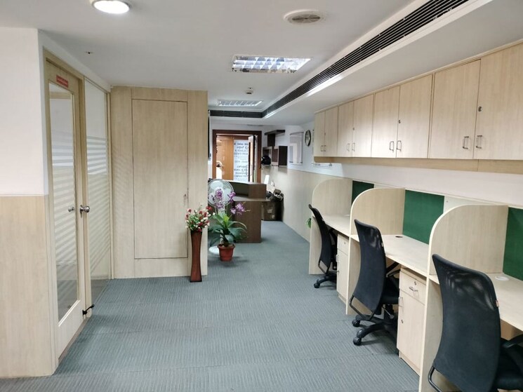  Parking, soni-novel Commercial Office Space 1200 Sq.Ft. In Richmond Town Bangalore 9308213