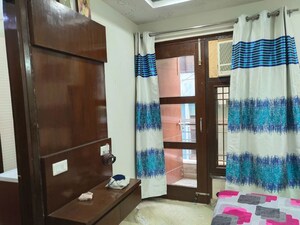 Living Room in 3 BHK Independent House at Laxmi Nagar – for Rent
