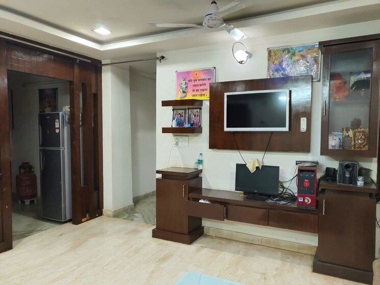 Living Room, laxmi nagar 3 Bedroom 1200 Sq.Ft. Independent House In Laxmi Nagar Delhi 9800570