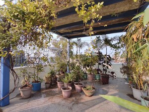 4 BHK Builder Floor – Garden View at Panchsheel Park - for Sale