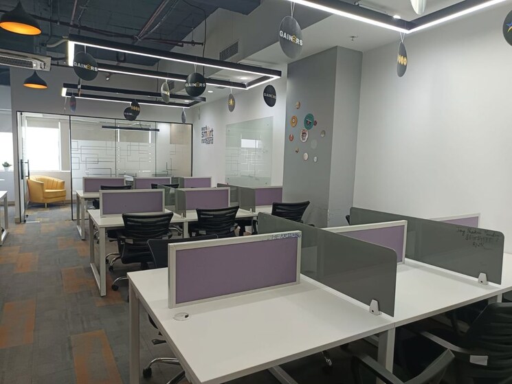 Team Area, vipul-trade-centre Commercial Office Space 800 Sq.Ft. In Sector 48 Gurgaon 9800585