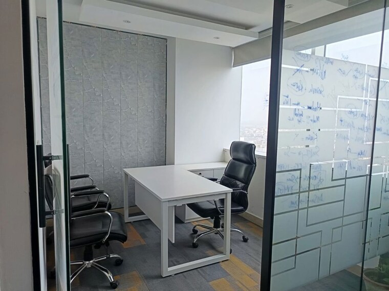 Team Area, vipul-trade-centre Commercial Office Space 800 Sq.Ft. In Sector 48 Gurgaon 9800585