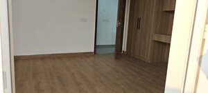 Room in 3 BHK Apartment at Tulip Yellow, Sector 69 – for Rent