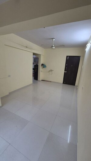 1 BHK Apartment For Rent in Gaurav Valley, Mira Road