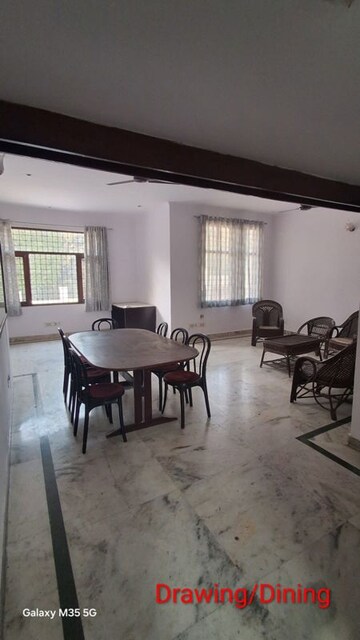 2 BHK Builder Floor For Rent in RWA Apartments Sector 51, Sector 51