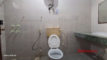 Bathroom in 2 BHK Builder Floor at RWA Apartments Sector 51, Sector 51 – for Rent