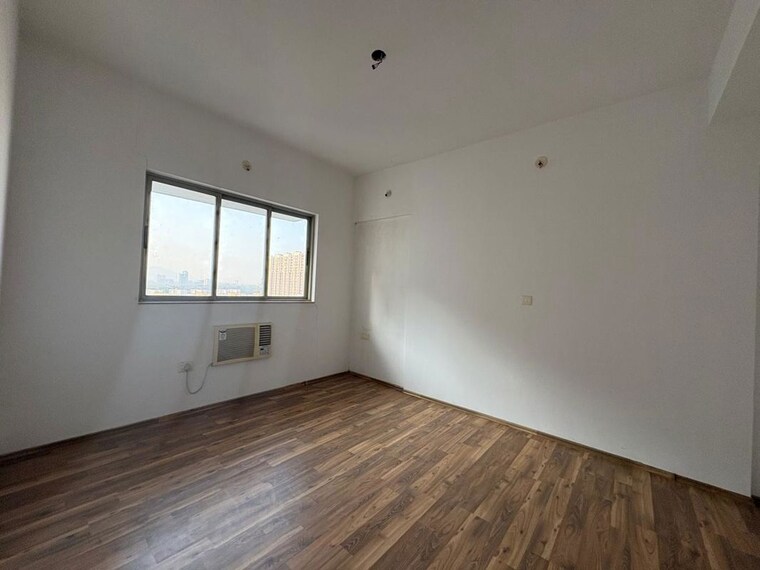 Room, river-scape 2.5 Bedroom 800 Sq.Ft. Apartment In Dombivli East Thane 9800620