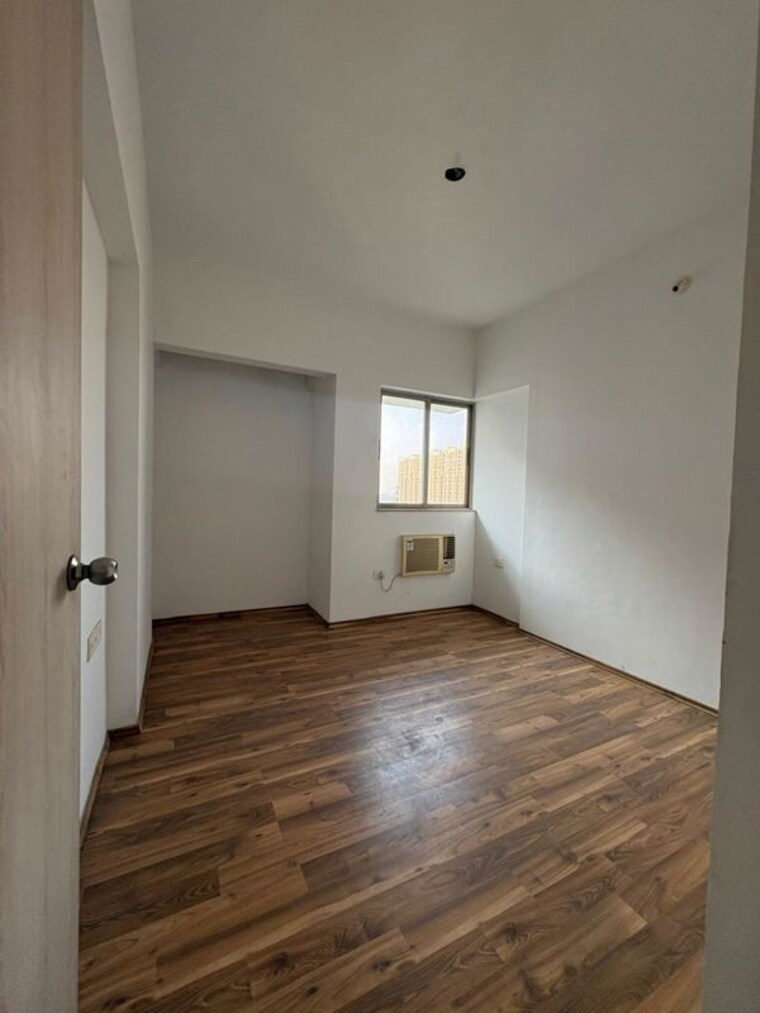 Room, river-scape 2.5 Bedroom 800 Sq.Ft. Apartment In Dombivli East Thane 9800620